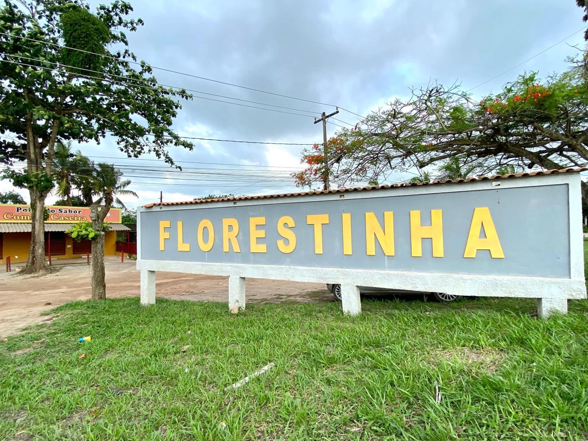 Casa temporada RecantoHouse inteira até 10 pessoas - 1 minuto a pé da praia, com piscina, sinuca e ar condicionado - Condominio Florestinha - Unamar - Cabo Frio Tamoios Extérieur photo